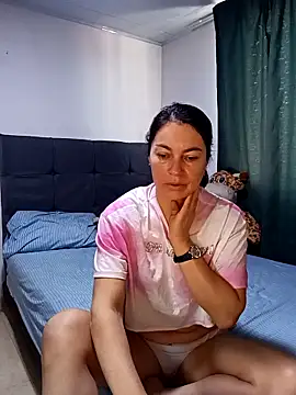 renata hot1 online show from 03/15/25, 07:38