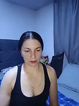Snapshot of renata_hot1 chatting on 06/14/26, 12:52 renata hot1 online show from 06/14/26, 12:52