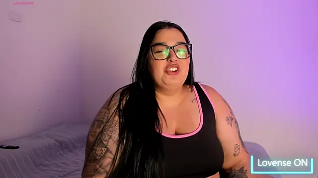 Apriilpeach  online show from 01/11/25, 01:48