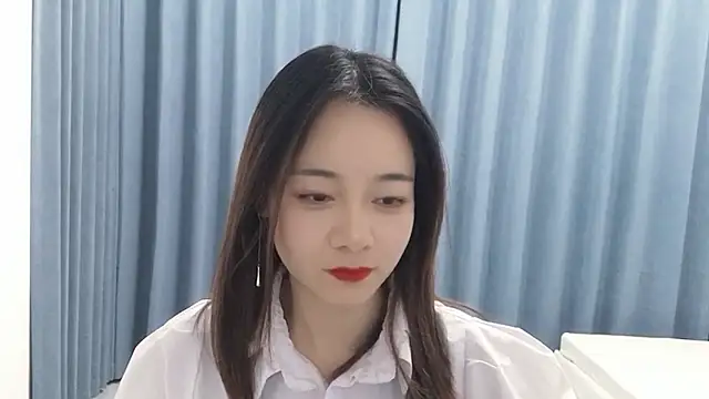 Snapshot of amy-jini chatting on 12/23/24, 12:30 amy-jini online show from 12/23/24, 12:30