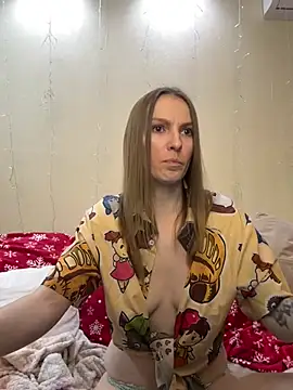 Snapshot of RachelBelI chatting on 01/15/25, 02:17 RachelBelI online show from 01/15/25, 02:17