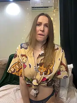 Snapshot of RachelBelI chatting on 02/20/25, 11:21 RachelBelI online show from 02/20/25, 11:21