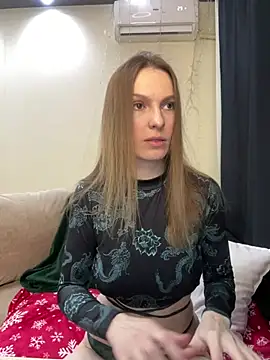 Snapshot of RachelBelI chatting on 02/23/25, 11:14 RachelBelI online show from 02/23/25, 11:14