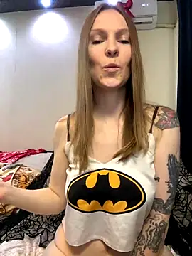 Snapshot of RachelBelI chatting on 10/05/25, 11:35 RachelBelI online show from 10/05/25, 11:35