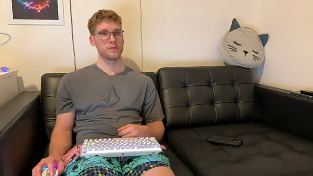 BlueEyedTallGuy94 online show from 12/23/24, 06:11