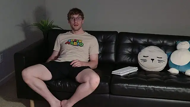 BlueEyedTallGuy94 online show from 09/11/25, 02:11