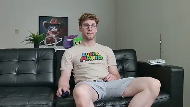 BlueEyedTallGuy94 online show from 09/22/25, 06:54