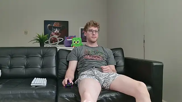 BlueEyedTallGuy94 online show from 09/28/25, 08:25