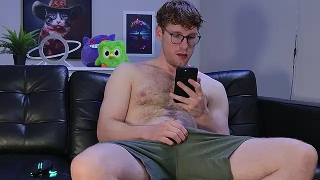 BlueEyedTallGuy94 online show from 10/21/25, 02:45