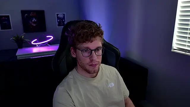 BlueEyedTallGuy94 online show from 02/01/26, 09:57