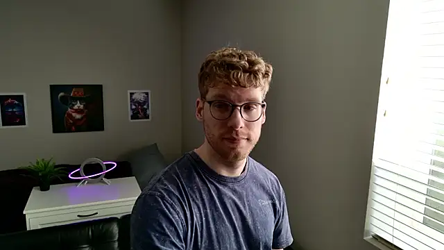 BlueEyedTallGuy94 online show from 02/11/26, 09:09