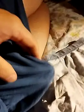 Grig1982 online show from 10/29/25, 04:09