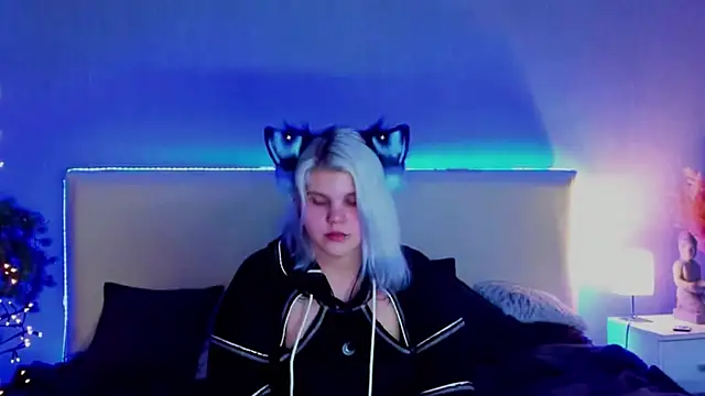 JoannLowe online show from 03/05/25, 10:54