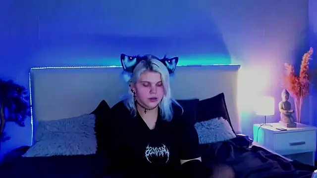 JoannLowe online show from 03/17/25, 12:19