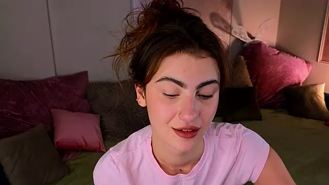 tomorrows day online show from 10/19/25, 09:15