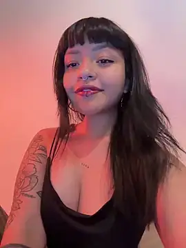 Ashley Chriss online show from 01/24/25, 04:37