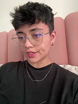 Ashley Chriss online show from 02/02/25, 09:02