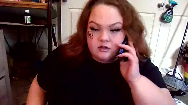 Snapshot of _GodessIsabella_97 chatting on 01/21/25, 01:43 GodessIsabella 97 online show from 01/21/25, 01:43