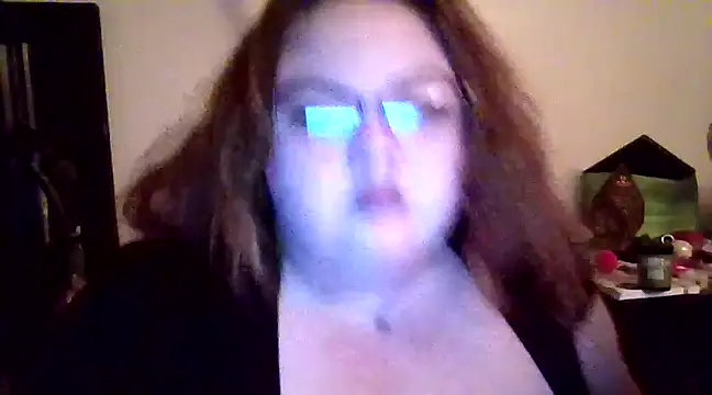 Snapshot of _GodessIsabella_97 chatting on 02/16/25, 04:31 GodessIsabella 97 online show from 02/16/25, 04:31