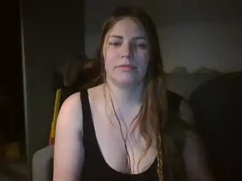 AnnaDiamond1 online show from 02/18/25, 08:14