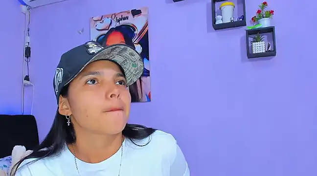 sara mendez2 online show from 02/28/25, 11:01