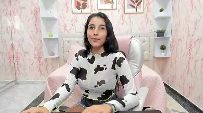 VICTORIA HOUSTON online show from 12/02/24, 09:35
