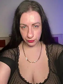 Evelinia online show from 05/14/26, 03:41
