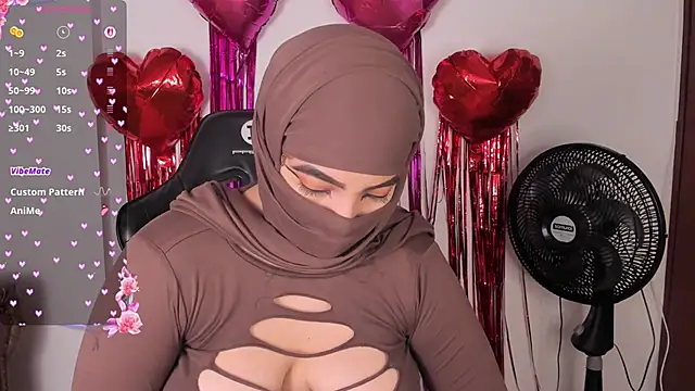 malak nanyy online show from 02/15/26, 11:30