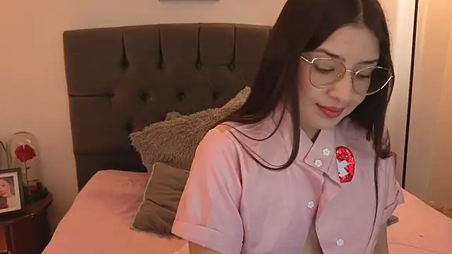 Emma Lombardi online show from 01/06/26, 01:48