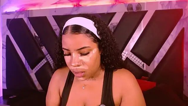 MelannyTylor online show from 10/29/25, 12:24