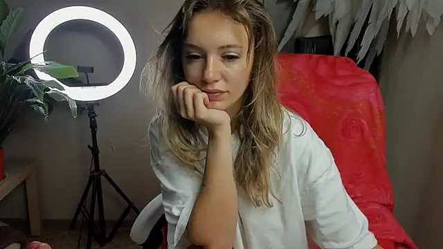 foxy blond online show from 09/26/25, 12:14