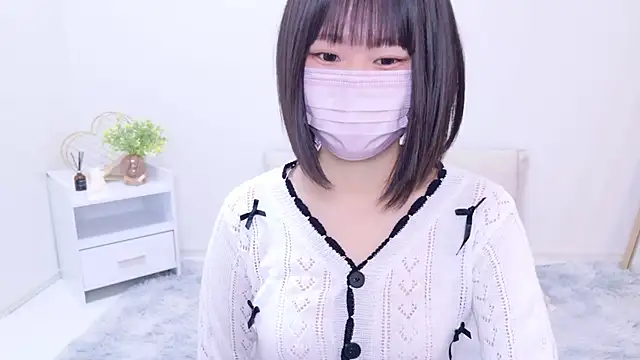 Im Yu-na online show from 01/15/25, 01:41