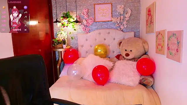 meghan nill online show from 02/12/26, 03:01