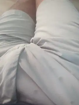 Snapshot of Sunnyboy7897 chatting on 02/13/26, 02:51 Sunnyboy7897 online show from 02/13/26, 02:51