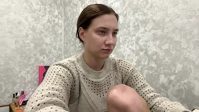 Snapshot of AnneBall chatting on 12/22/24, 03:33 AnneBall online show from 12/22/24, 03:33