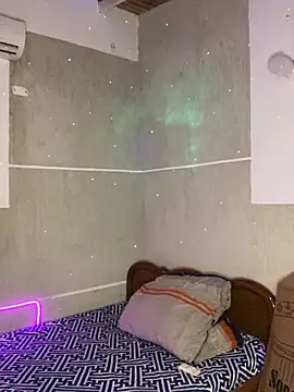 Mauuu18 online show from 10/09/25, 11:36