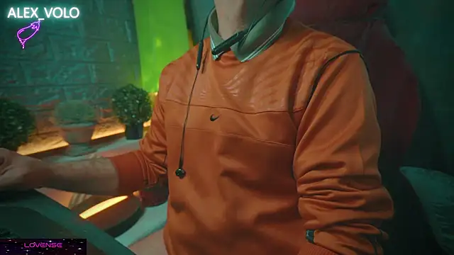 alex-volo online show from 01/17/25, 02:18