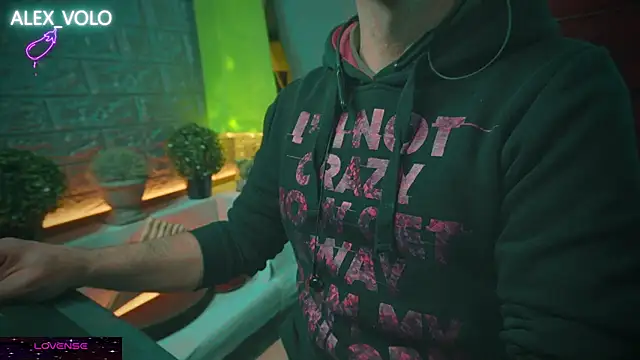 alex-volo online show from 01/18/25, 04:21