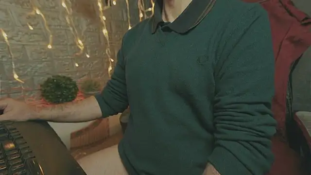 alex-volo online show from 12/19/25, 02:07