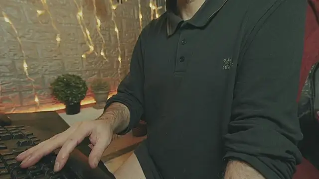 alex-volo online show from 12/20/25, 08:32