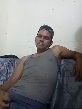 Snapshot of manuelmen211 chatting on 09/10/25, 01:27 manuelmen211 online show from 09/10/25, 01:27