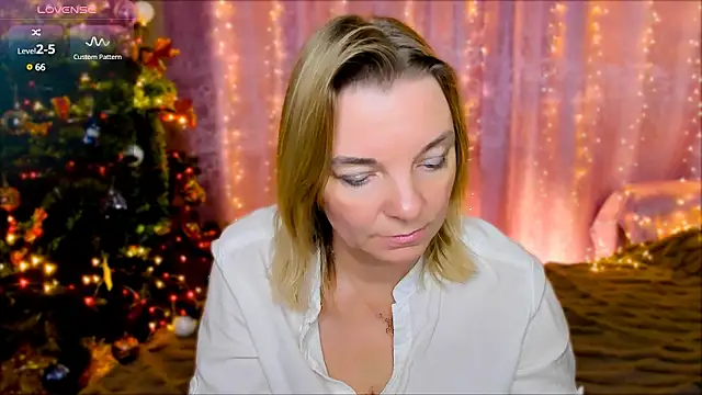 Regina  blue online show from 12/26/24, 07:27