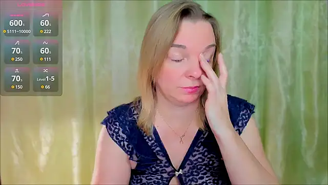 Regina  blue online show from 02/28/25, 08:39