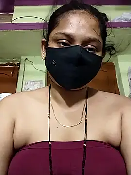 Snapshot of Kashish_18 chatting on 06/09/26, 07:42 Kashish 18 online show from 06/09/26, 07:42
