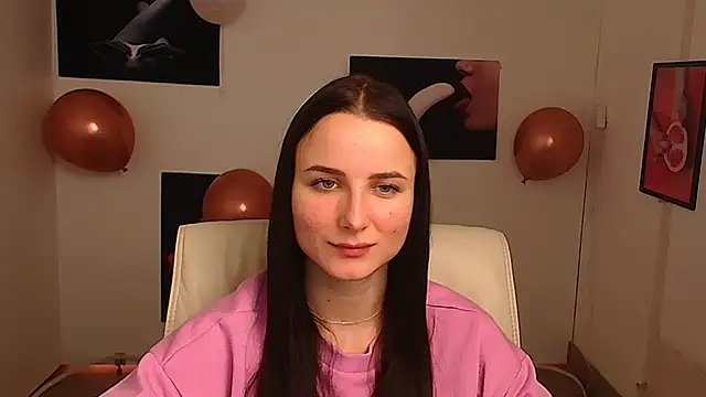 Eva Janee online show from 02/28/25, 10:20