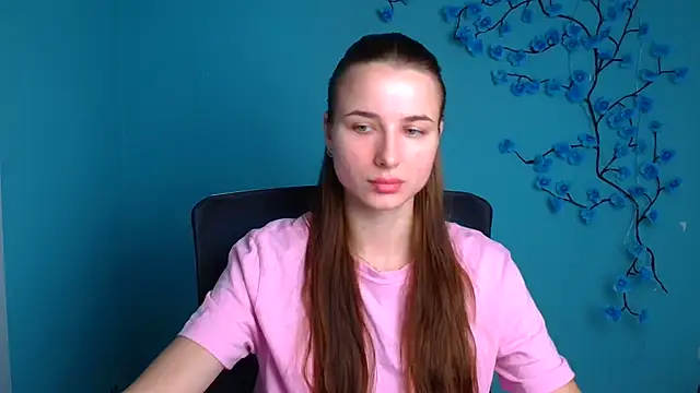 Snapshot of Eva_Janee chatting on 06/18/26, 05:41 Eva Janee online show from 06/18/26, 05:41