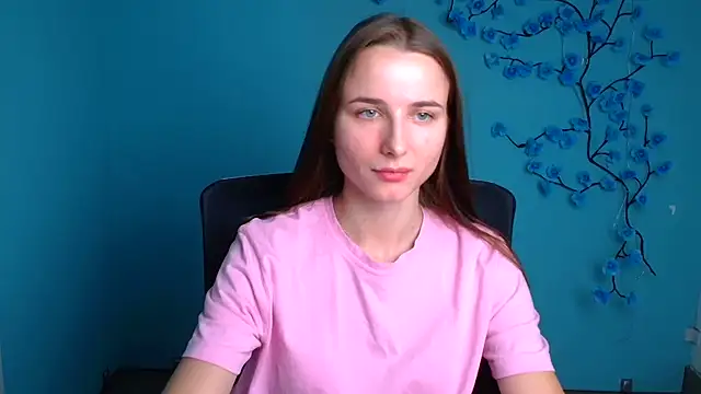 Snapshot of Eva_Janee chatting on 06/19/26, 05:45 Eva Janee online show from 06/19/26, 05:45