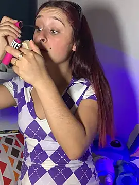 Snapshot of hannaa_brown chatting on 01/06/25, 01:42 hannaa brown online show from 01/06/25, 01:42