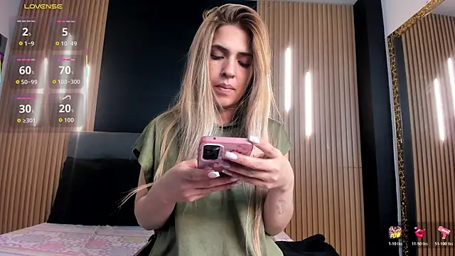 EvaaLovia1 online show from 03/20/26, 01:49