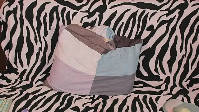 VeronikaKissuchi online show from 01/04/25, 04:44